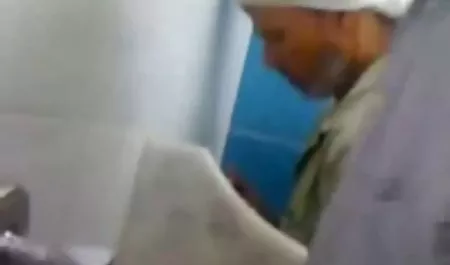 سخنان خود را برای گفتن مثل 1 بیان کرد عکس سکسی پسران گی