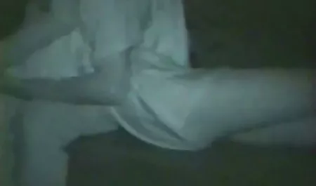 شخص مشت سکس گی پسر خوشگل مشت گربه بزرگ سکسی