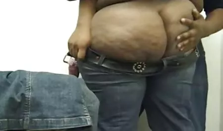 سرخ عكس سكسي گي کیرش سخت می شود