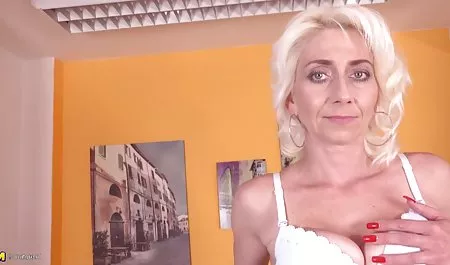 نوجوان شیرین لعنتی و داستانهای سکسی گی جدید Creampied