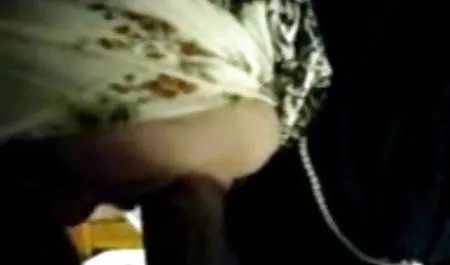 تسلط بر زن - دختران سکسی در صورتی Binikini فیلم سکسی خانواده گی Beatdowns و