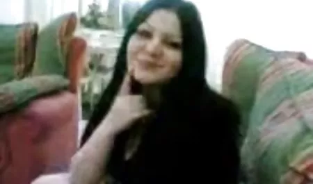 نوجوان داغ در داستان سکسی تصویری گی وان